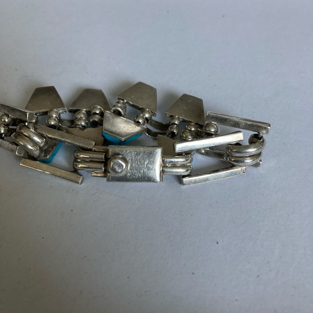 Unique Heavy Sterling & Turquise Bracelet - Picture 9 of 10